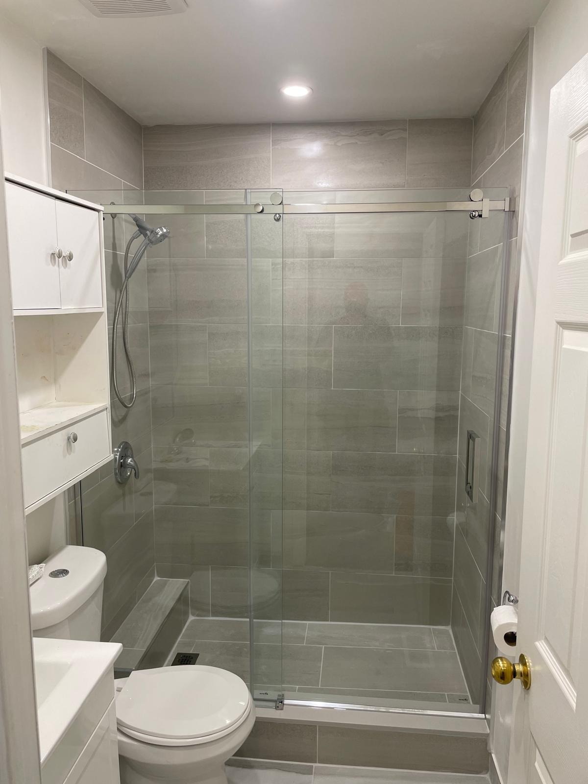 Completed bathroom renovation project by Richmond Hill contractor